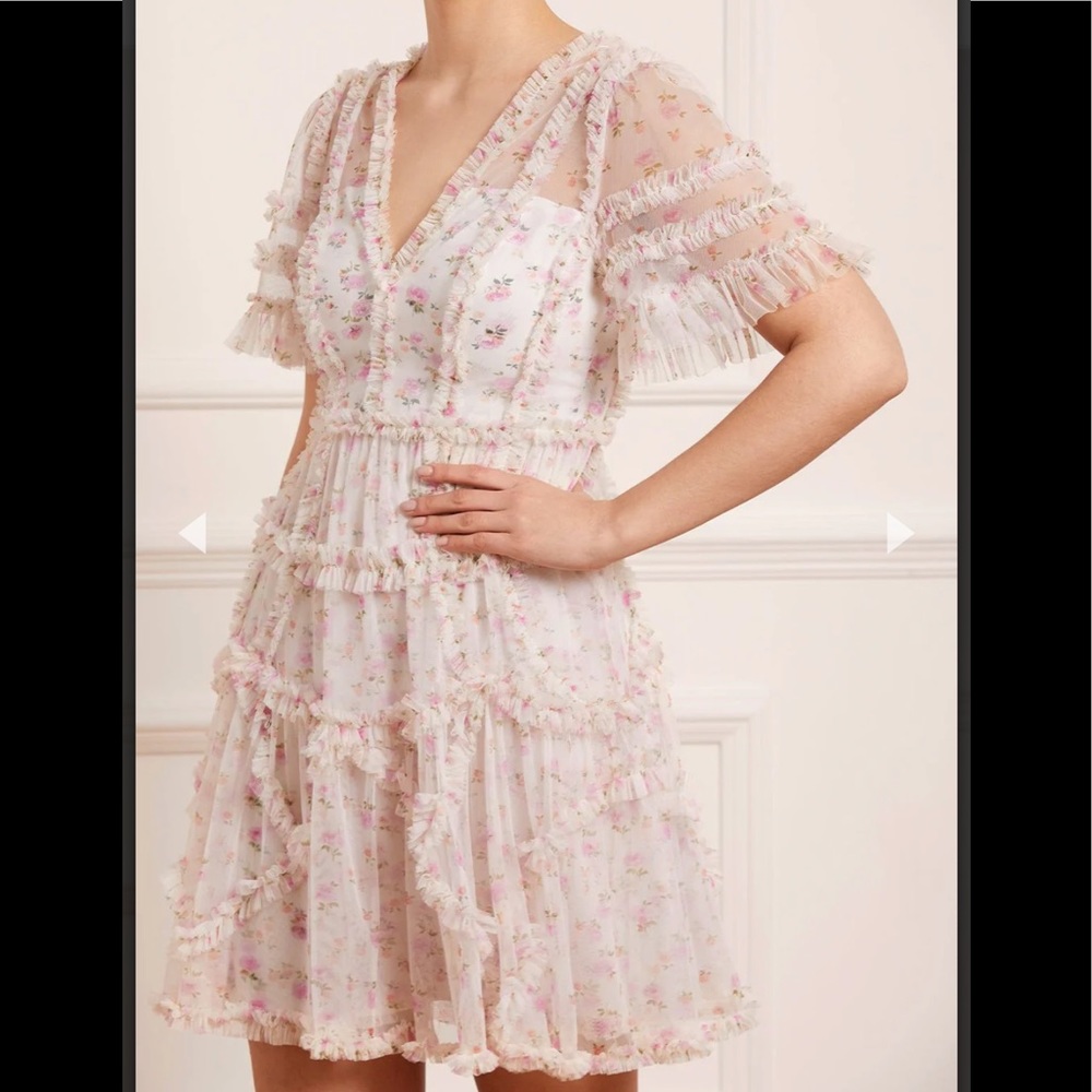 NWT ruffle mini